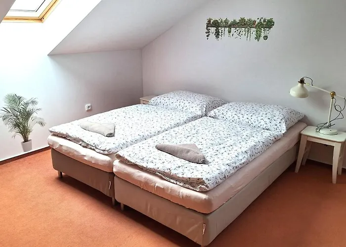 Johannes, Rymarov - Lägenhetshotell 3*