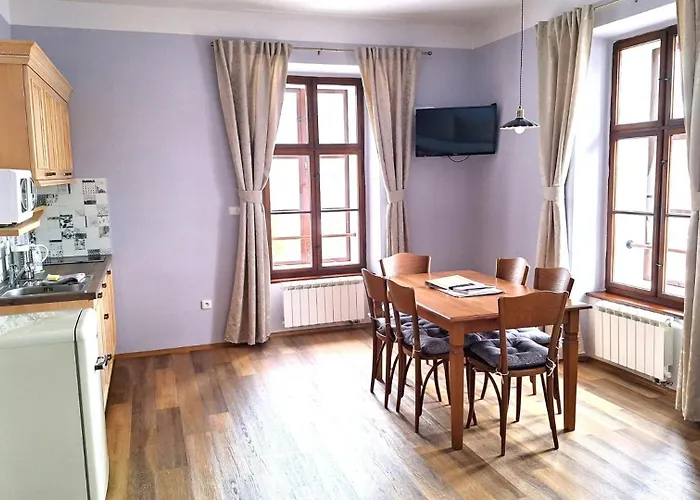 Lägenhetshotell Johannes, Rymarov - 3*
